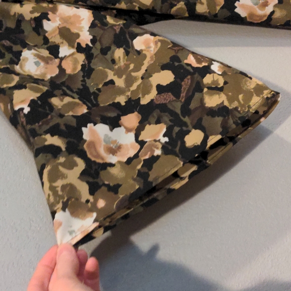 French Connection Olive Floral Adeline Dream Mini Dress, size small - Picture 4 of 7